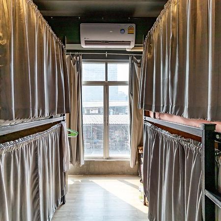 The Beds Ever Hostel (Adults Only) Bangkok Luaran gambar