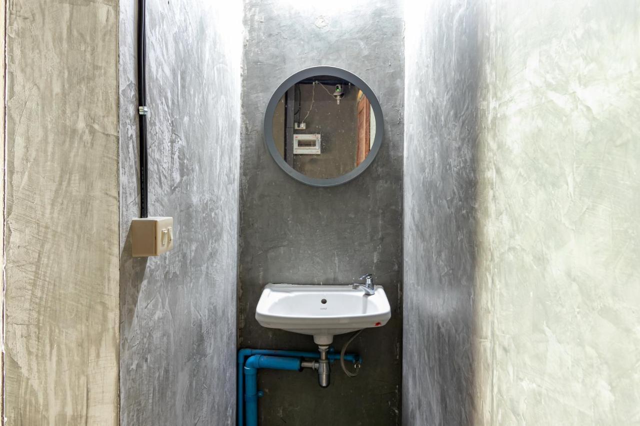 The Beds Ever Hostel (Adults Only) Bangkok Luaran gambar