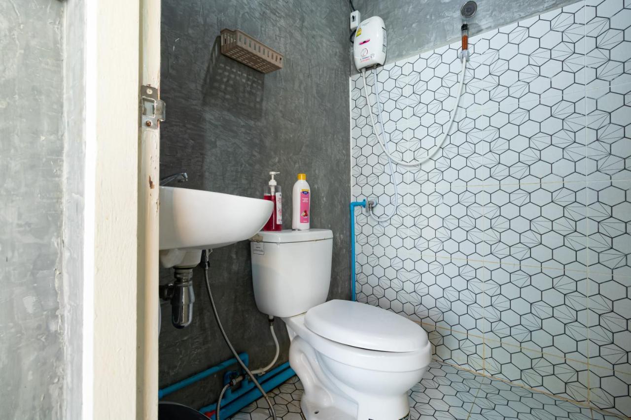 The Beds Ever Hostel (Adults Only) Bangkok Luaran gambar