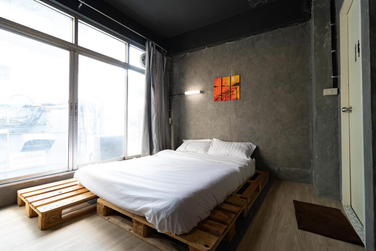 The Beds Ever Hostel (Adults Only) Bangkok Luaran gambar