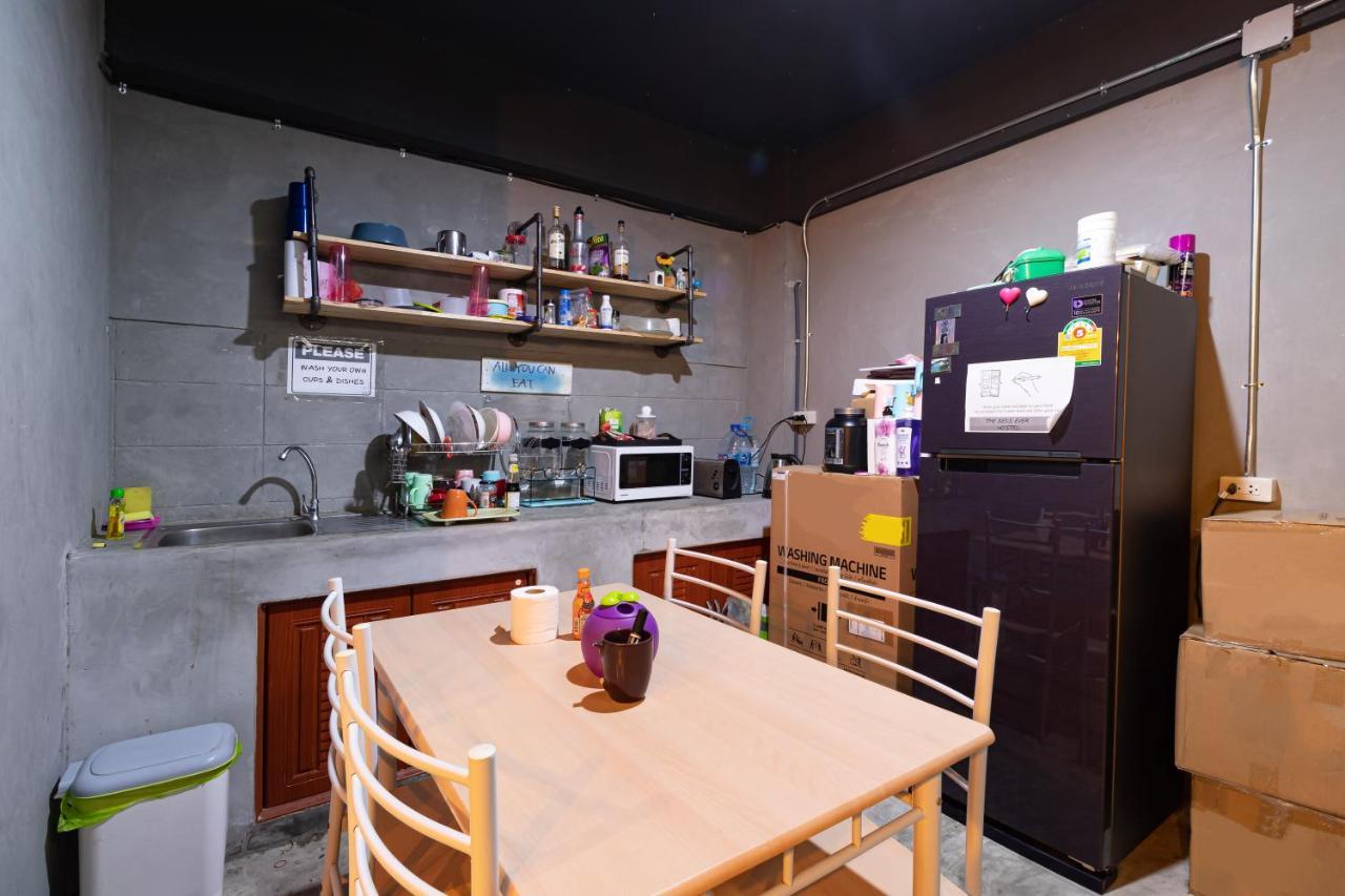 The Beds Ever Hostel (Adults Only) Bangkok Luaran gambar