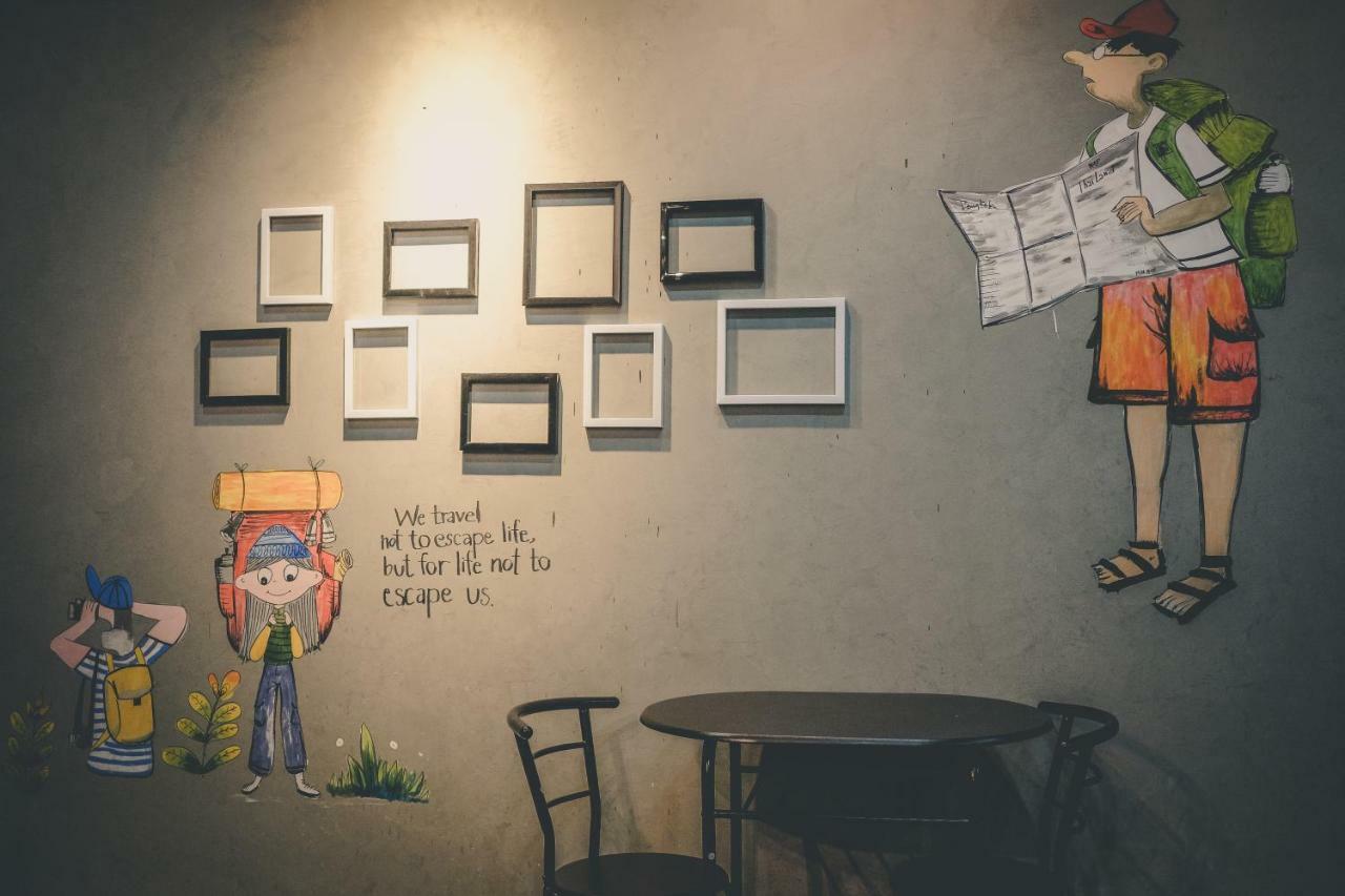 The Beds Ever Hostel (Adults Only) Bangkok Luaran gambar